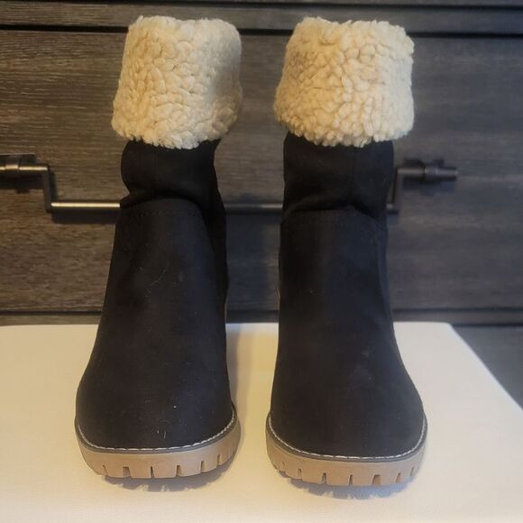 Women's New Ankle Booties Size 8 - Picture 2 of 5